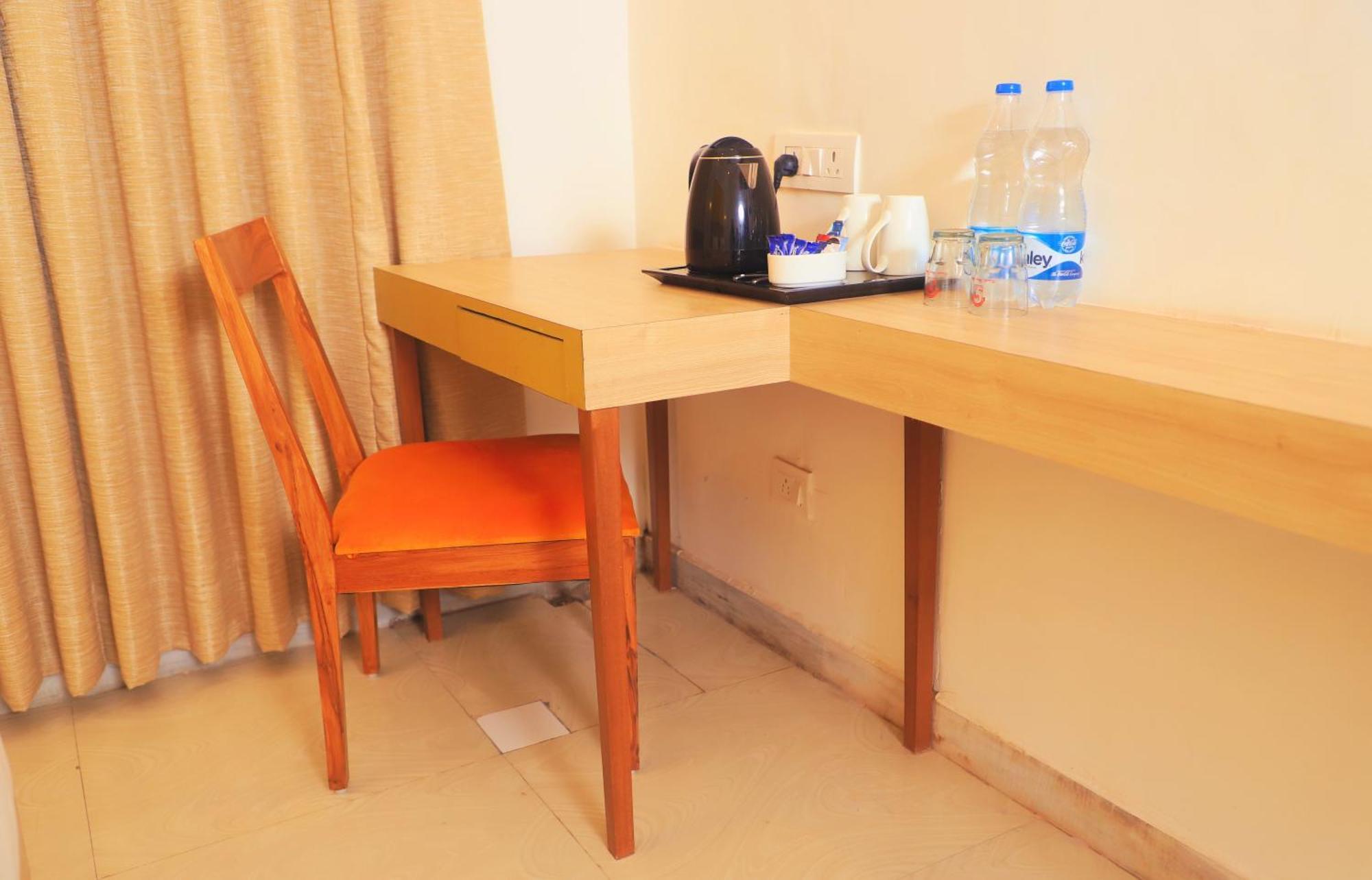 Kenth Hari Resort Dhaulpur By Shrigo Hotels Luaran gambar